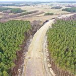 31.01.2022. Budowa linii kolejowej nr 582 Czarnca - Włoszczowa Północna / Jarosław Kubalski / Radio Kielce