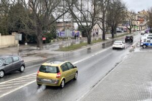 28.01.2022. Ostrowiec Świętokrzyski. Aleja 3 Maja / Jarosław Kubalski / Radio Kielce