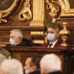 13.12.2021. Kielce. Bazylika katedralna. Msza święta w intencji ofiar stanu wojennego. Na zdjęciu (od lewej): Krzysztof Lipiec - prezes świętokrzyskich struktur PiS, senator Krzysztof Słoń / Jarosław Kubalski / Radio Kielce