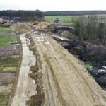 31.01.2022. Budowa linii kolejowej nr 582 Czarnca - Włoszczowa Północna / Jarosław Kubalski / Radio Kielce