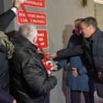 01.01.2022. Iwaniska. Odzyskanie praw miejskich. Na zdjęciu (od lewej): Marek Staniek - burmistrz Iwanisk, Krzysztof Lipiec - prezes świętokrzyskich struktur PiS, Zbigniew Koniusz - wojewoda świętokrzyski i Wiesław Kowalczyk - przewodniczący Rady Miasta w Iwaniskach / Anna Głąb / Radio Kielce