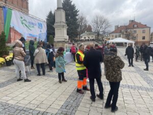 08.11.2021. Sandomierz. Plan filmowy serialu „Ojciec Mateusz” / Grażyna Szlęzak-Wójcik / Radio Kielce