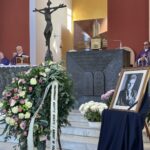 27.11.2021. Połaniec. Pogrzeb Jacka Tarnowskiego / Grażyna Szlęzak-Wójcik / Radio Kielce