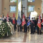 27.11.2021. Połaniec. Pogrzeb Jacka Tarnowskiego / Grażyna Szlęzak-Wójcik / Radio Kielce