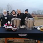 02.01.2022. Skalbmierz. Morsowanie członków Klubu Kazimierskie Morsy Endorfina / Marta Gajda-Kruk / Radio Kielce