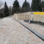 13.01.2022. Kazimierza Wielka. Budowa basenu siarczkowego / Marta Gajda-Kruk / Radio Kielce