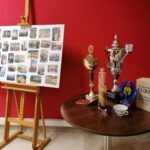 Kazimierza Wielka. Miejsko-Gminna i Powiatowa Biblioteka Publiczna. Wystawa związana z Rodem Łubieńskich i Cukrownią „Łubna”. / Marta Gajda-Kruk / Radio Kielce