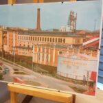 Kazimierza Wielka. Miejsko-Gminna i Powiatowa Biblioteka Publiczna. Wystawa związana z Rodem Łubieńskich i Cukrownią „Łubna”. / Marta Gajda-Kruk / Radio Kielce