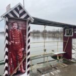 Przeprawa w Ciszycy - budki strażnicze / Grażyna Szlęzak-Wójcik / Radio Kielce