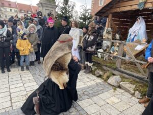 06.01.2022. Sandomierz. Orszak Trzech Króli / Grażyna Szlęzak-Wójcik / Radio Kielce