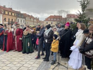 06.01.2022. Sandomierz. Orszak Trzech Króli / Grażyna Szlęzak-Wójcik / Radio Kielce