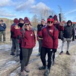 29.01.2022. Wiązownica Kolonia. Marsz Szlakiem Powstania Styczniowego. Na zdjęciu: Staszowskie Morsy / Grażyna Szlęzak-Wójcik / Radio Kielce