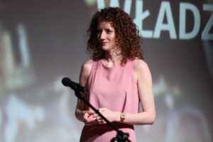 27.06.2021. Kielce. Gala finałowa 29. Plebiscytu Publiczności „O Dziką Różę”. Na zdjęciu: Anna Antoniewicz - laureatka nagrody wojewody świętokrzyskiego / Wiktor Taszłow / Radio Kielce