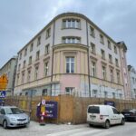 12.01.2022. Kielce. Zbieg ulic Mickiewicza i Wesołej. Nowa siedziba prokuratury - końcowa faza remontu / Jarosław Kubalski / Radio Kielce