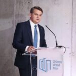 07.06.2021. Kielce. Uroczyste podpisanie i wmurowanie aktu erekcyjnego pod budowę kampusu laboratoriów Głównego Urzędu Miar. Na zdjęciu: Jacek Semaniak - prezes GUM / Wiktor Taszłow / Radio Kielce