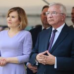 12.07.2021. Michniów. Obchody Dnia Walki i Męczeństwa Wsi Polskiej w 78. rocznicę pacyfikacji wsi Michniów. Na zdjęciu (od lewej): Anna Krupka - wiceminister kultury, dziedzictwa narodowego i sportu, Krzysztof Lipiec - poseł / Wiktor Taszłow / Radio Kielce