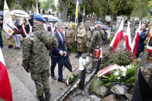 17.09.2021. Kielce. Obchody 82. rocznicy ataku sowietów na Polskę. Na zdjęciu: senator Krzysztof Słoń / Jarosław Kubalski / Radio Kielce