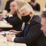 27.01.2022. Kielce. Sesja Sejmiku Województwa Świętokrzyskiego. Na zdjęciu: Andrzej Bętkowski - marszałek województwa świętokrzyskiego / Wiktor Taszłow / Radio Kielce