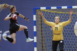 28.01.2022. Kielce. Mecz 15. kolejki PGNIG Superligi. Korona Handball - FunFloor Perła Lublin / Wiktor Taszłow / Radio Kielce