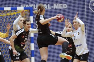 28.01.2022. Kielce. Mecz 15. kolejki PGNIG Superligi. Korona Handball - FunFloor Perła Lublin / Wiktor Taszłow / Radio Kielce