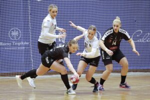 28.01.2022. Kielce. Mecz 15. kolejki PGNIG Superligi. Korona Handball - FunFloor Perła Lublin / Wiktor Taszłow / Radio Kielce