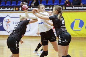 28.01.2022. Kielce. Mecz 15. kolejki PGNIG Superligi. Korona Handball - FunFloor Perła Lublin / Wiktor Taszłow / Radio Kielce