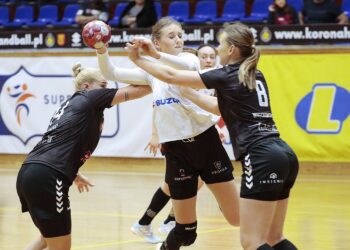 28.01.2022. Kielce. Mecz 15. kolejki PGNIG Superligi. Korona Handball - FunFloor Perła Lublin / Wiktor Taszłow / Radio Kielce