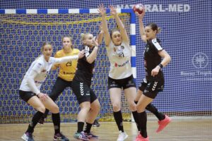 28.01.2022. Kielce. Mecz 15. kolejki PGNIG Superligi. Korona Handball - FunFloor Perła Lublin / Wiktor Taszłow / Radio Kielce