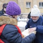 24.12.2021. Kielce. Wigilia dla samotnych, ubogich i bezdomnych / Wiktor Taszłow / Radio Kielce