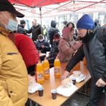 24.12.2021. Kielce. Wigilia dla samotnych, ubogich i bezdomnych / Wiktor Taszłow / Radio Kielce