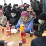 24.12.2021. Kielce. Wigilia dla samotnych, ubogich i bezdomnych / Wiktor Taszłow / Radio Kielce