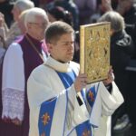 02.10.2021. Kielce. Msza św. z okazji 850-lecia Bazyliki Katedralnej / Wiktor Taszłow / Radio Kielce