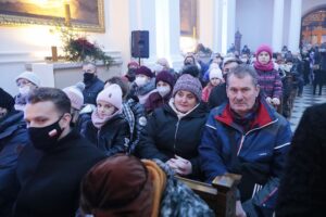 06.01.2022. Święty Krzyż. Charytatywny koncert kolęd i pastorałek / Wiktor Taszłow / Radio Kielce