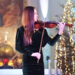 06.01.2022. Święty Krzyż. Charytatywny koncert kolęd i pastorałek. Na zdjęciu Julia Brożyna / Wiktor Taszłow / Radio Kielce