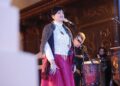 Na zdjęciu: Basia Stepniak-Wilk z zespołem / Fot. Wiktor Taszłow - Radio Kielce