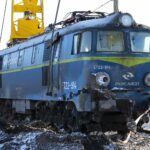 07.01.2022. Gołuchów. Podnoszenie wykolejonej lokomotywy / Wiktor Taszłow / Radio Kielce