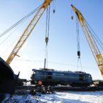 07.01.2022. Gołuchów. Podnoszenie wykolejonej lokomotywy / Wiktor Taszłow / Radio Kielce