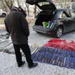 08.01.2022. Kielce. Giełda kolekcjonerska / Wiktor Taszłow / Radio Kielce