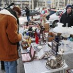 08.01.2022. Kielce. Giełda kolekcjonerska / Wiktor Taszłow / Radio Kielce