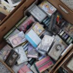 08.01.2022. Kielce. Giełda kolekcjonerska / Wiktor Taszłow / Radio Kielce