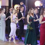 08.01.2022. Kielce. Hotel Binkowski. Studniówka II LO im. Jana Śniadeckiego w Kielcach i I Społecznego LO w Kielcach / Wiktor Taszłow / Radio Kielce