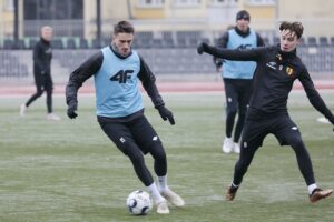 10.01.2022. Kielce. Trening Korony Kielce / Wiktor Taszłow / Radio Kielce