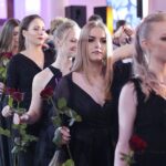 08.01.2022. Kielce. Hotel Binkowski. Studniówka II LO im. Jana Śniadeckiego w Kielcach i I Społecznego LO w Kielcach / Wiktor Taszłow / Radio Kielce