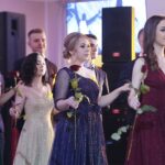 08.01.2022. Kielce. Hotel Binkowski. Studniówka II LO im. Jana Śniadeckiego w Kielcach i I Społecznego LO w Kielcach / Wiktor Taszłow / Radio Kielce