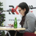 09.01.2022. Studio Polityczne Radia Kielce. Na zdjęciu: Agnieszka Grygiel - Nowa Lewica / Wiktor Taszłow / Radio Kielce
