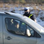 09.01.2022. Kielce. Ulica Krakowska. Kontrola policji / Wiktor Taszłow / Radio Kielce