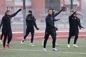 10.01.2022. Kielce. Trening Korony Kielce / Wiktor Taszłow / Radio Kielce