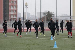 10.01.2022. Kielce. Trening Korony Kielce / Wiktor Taszłow / Radio Kielce