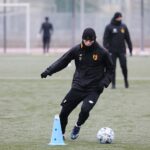 10.01.2022. Kielce. Trening Korony Kielce / Wiktor Taszłow / Radio Kielce