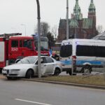 10.01.2022. Kielce. Wypadek na skrzyżowaniu ul. Żelaznej i Czarnowskiej / Wiktor Taszłow / Radio Kielce